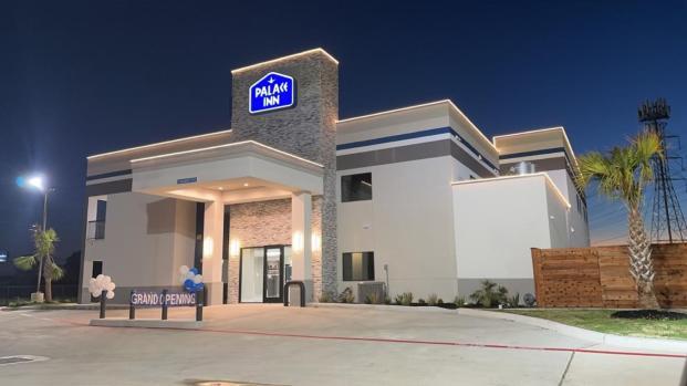 Palace Inn Blue Jones Road & Fm1960 Jersey Village المظهر الخارجي الصورة